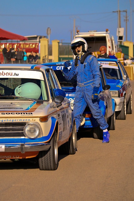 他在右路的 他在右路的